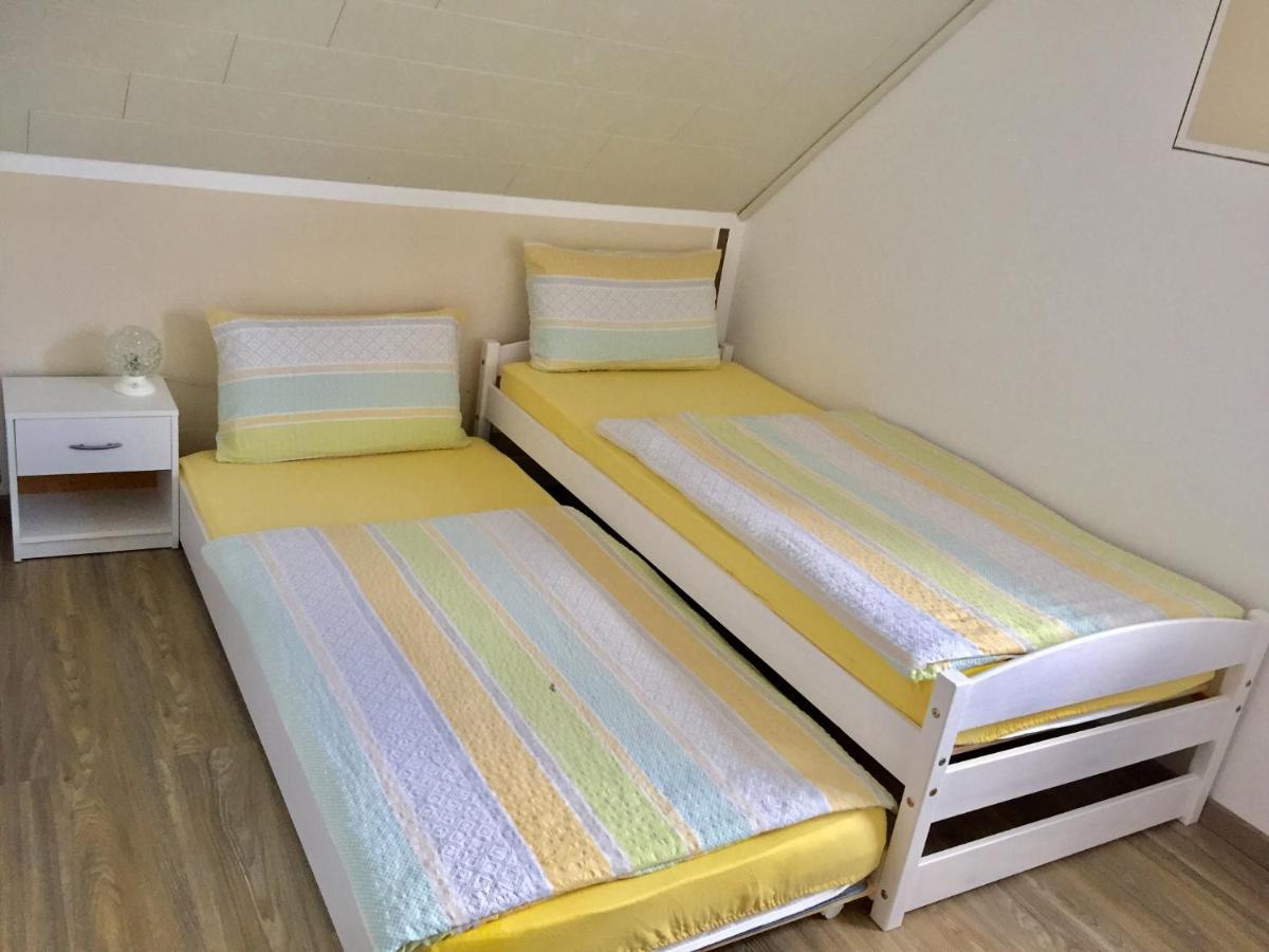 Ferienwohnung Wiesinger 빈델스바크 외부 사진